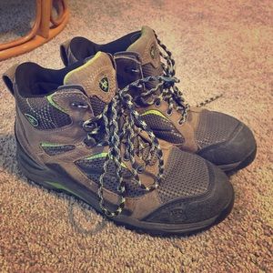 Women’s Ariat Hiking Boots